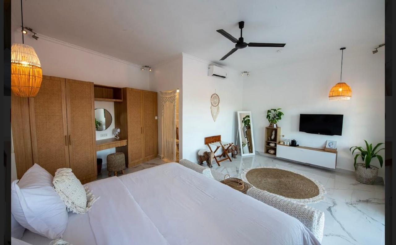 Keramas Moonlight Villa Exterior photo